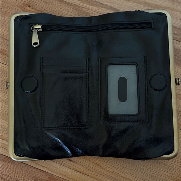 Hobo Lauren black leather clutch wallet dragon embroidery limited edition 2021 - Picture 5 of 16